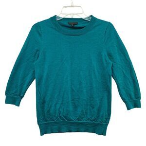 J.Crew 100% Merino Wool Tippi Sweater Size Medium Lightweight Classy Lux Preppy